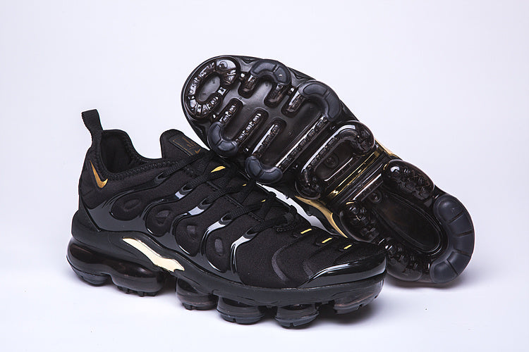 Nike Air VaporMax Plus Black Anthracite Metallic Gold