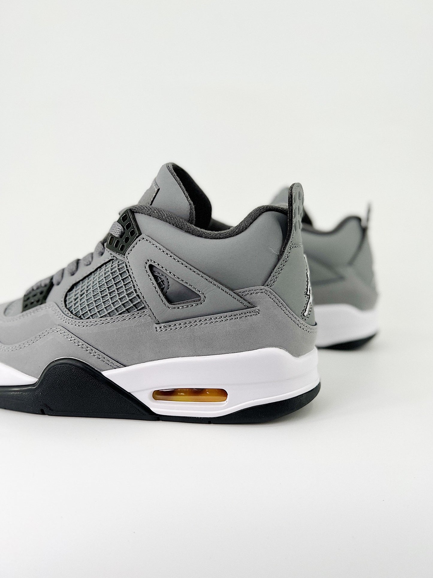 Jordan 4 Retro Cool Grey