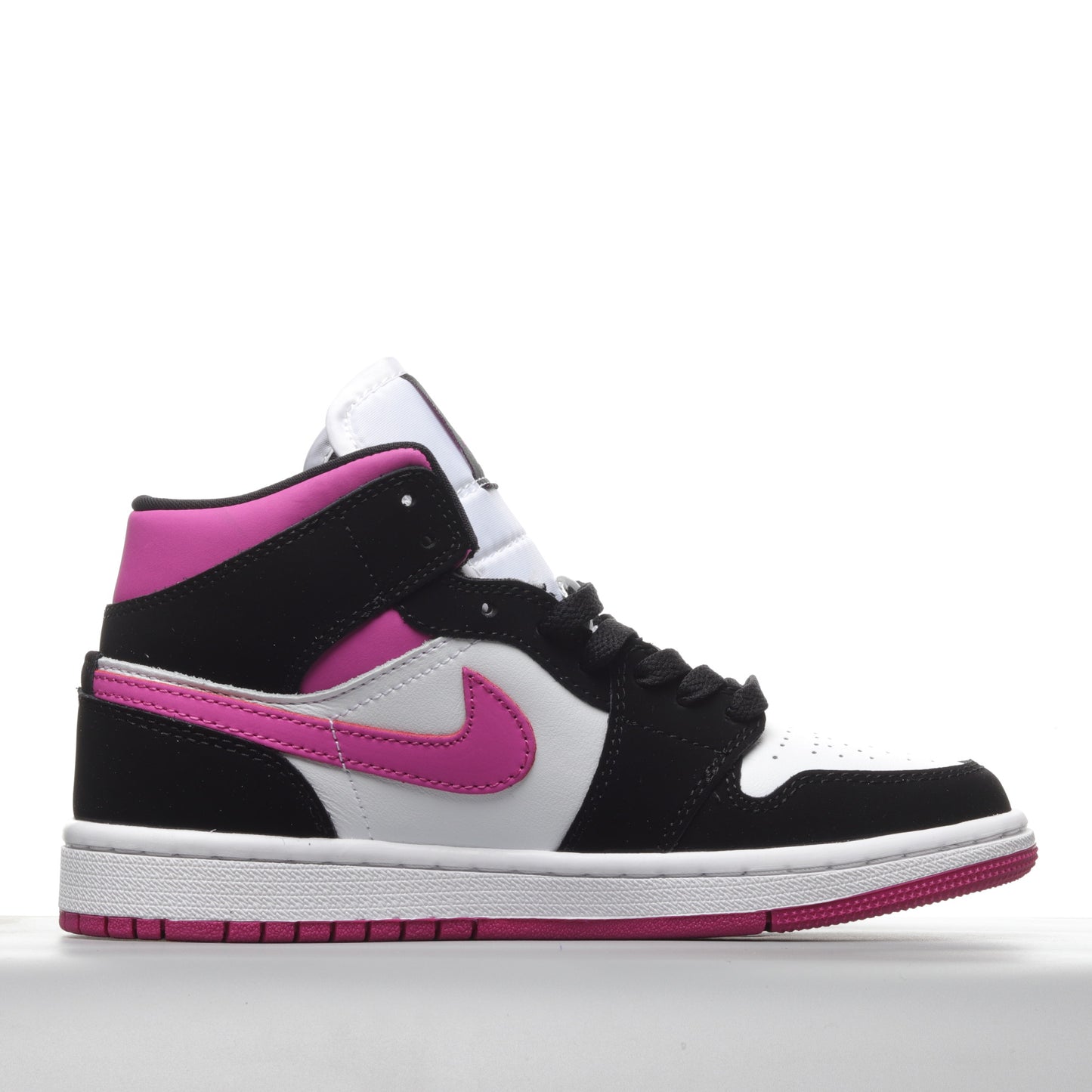 Air Jordan 1 Mid WMNS