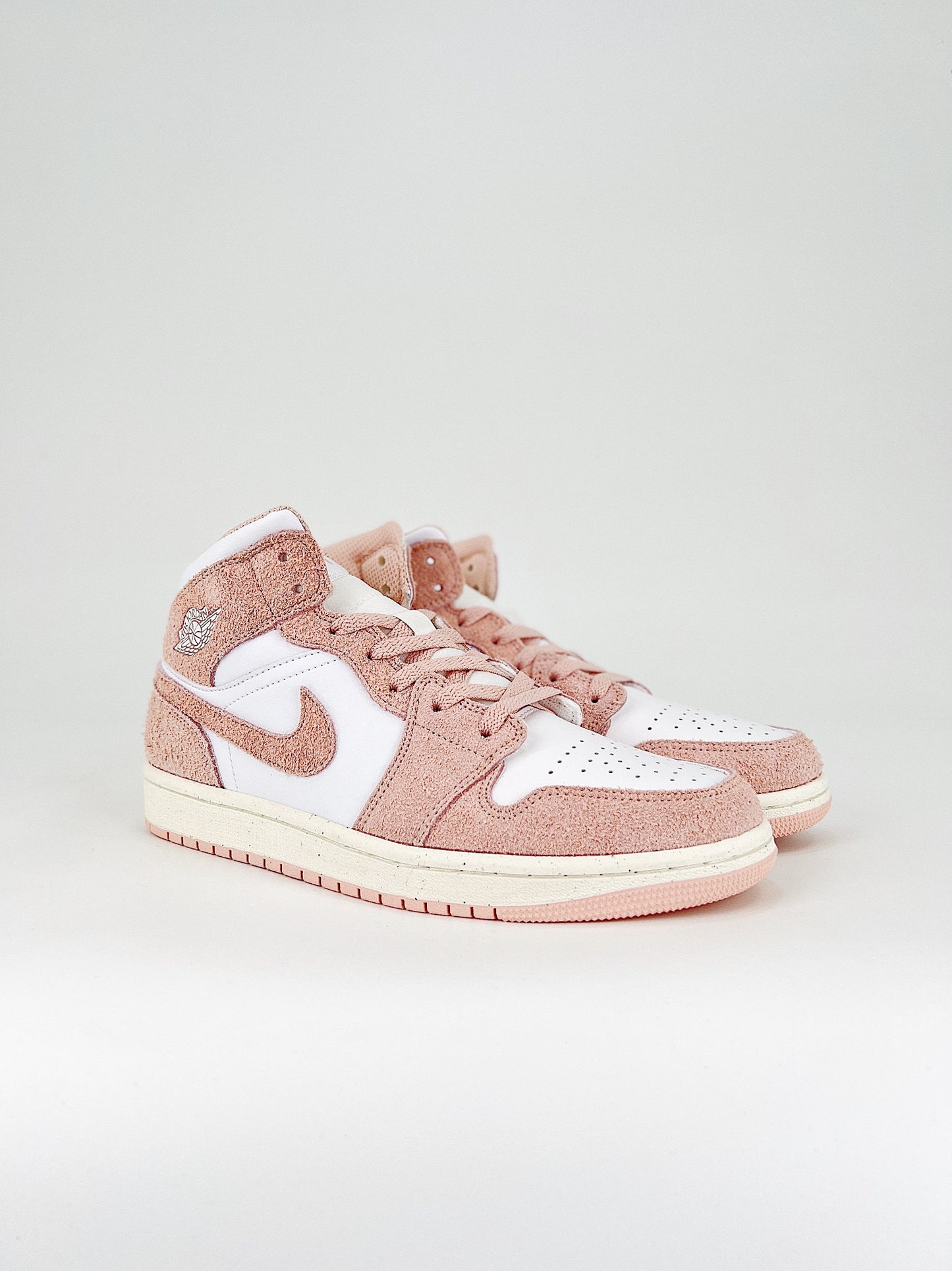 Jordan 1 Mid SE Legend Pink