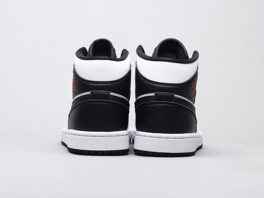 Air Jordan 1 Mid Reverse Black Toe